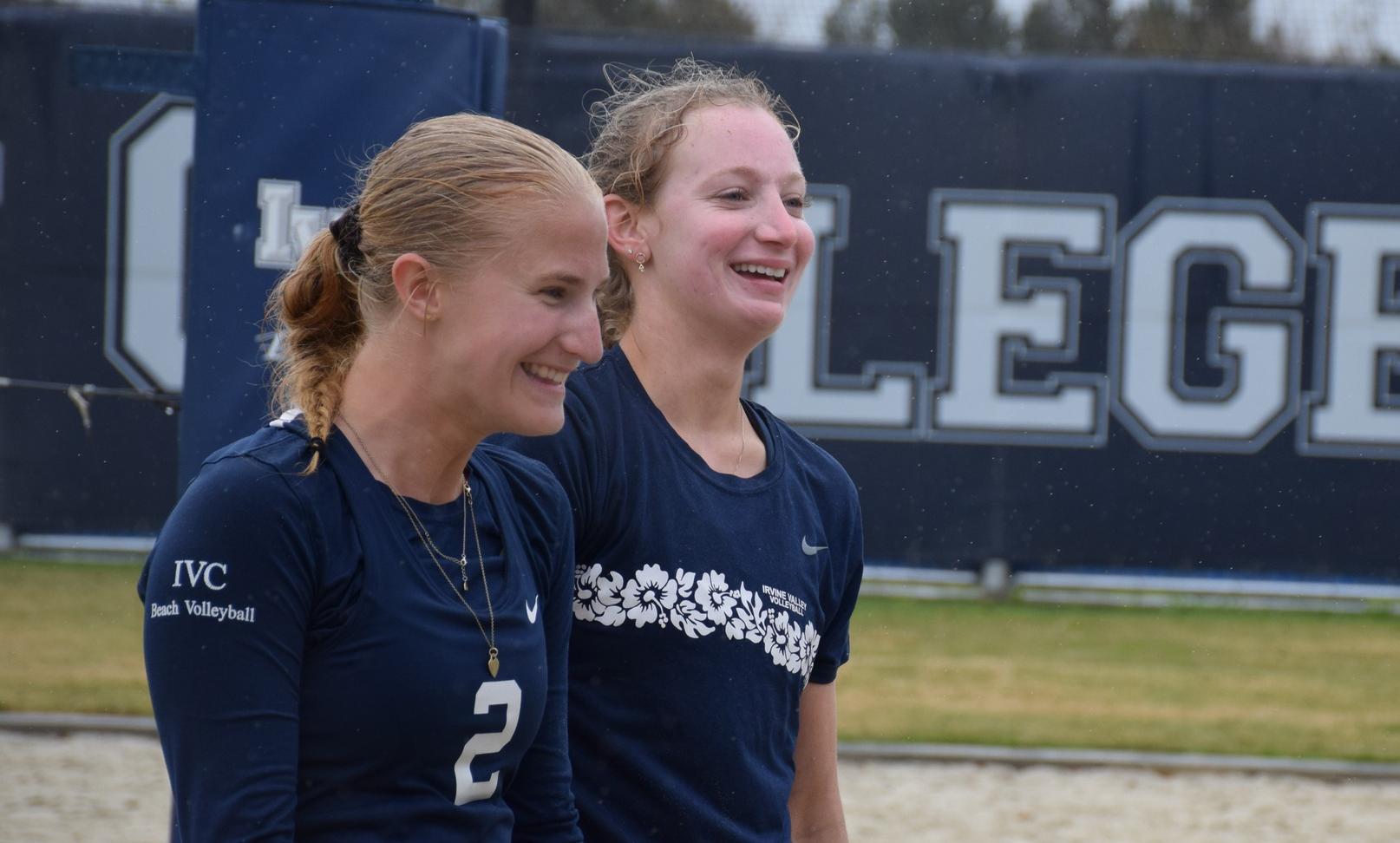 Two beach volleyball pairs qualify for state at West Valley