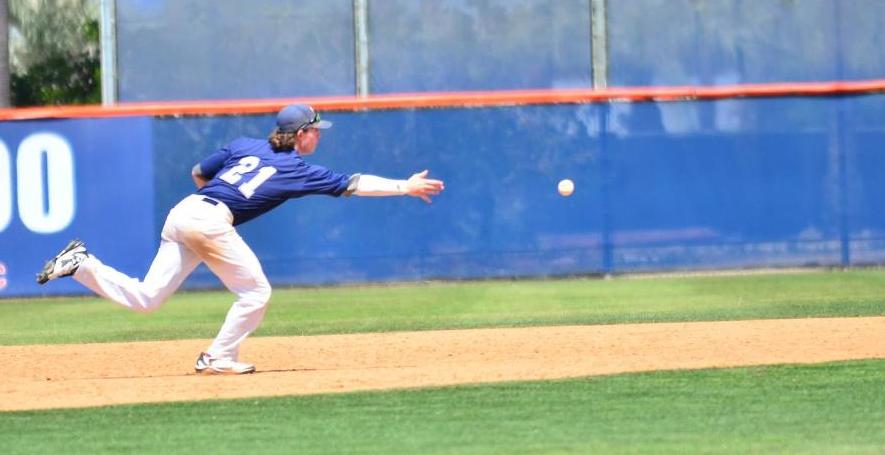 Baseball team drops a key conference game at Saddleback