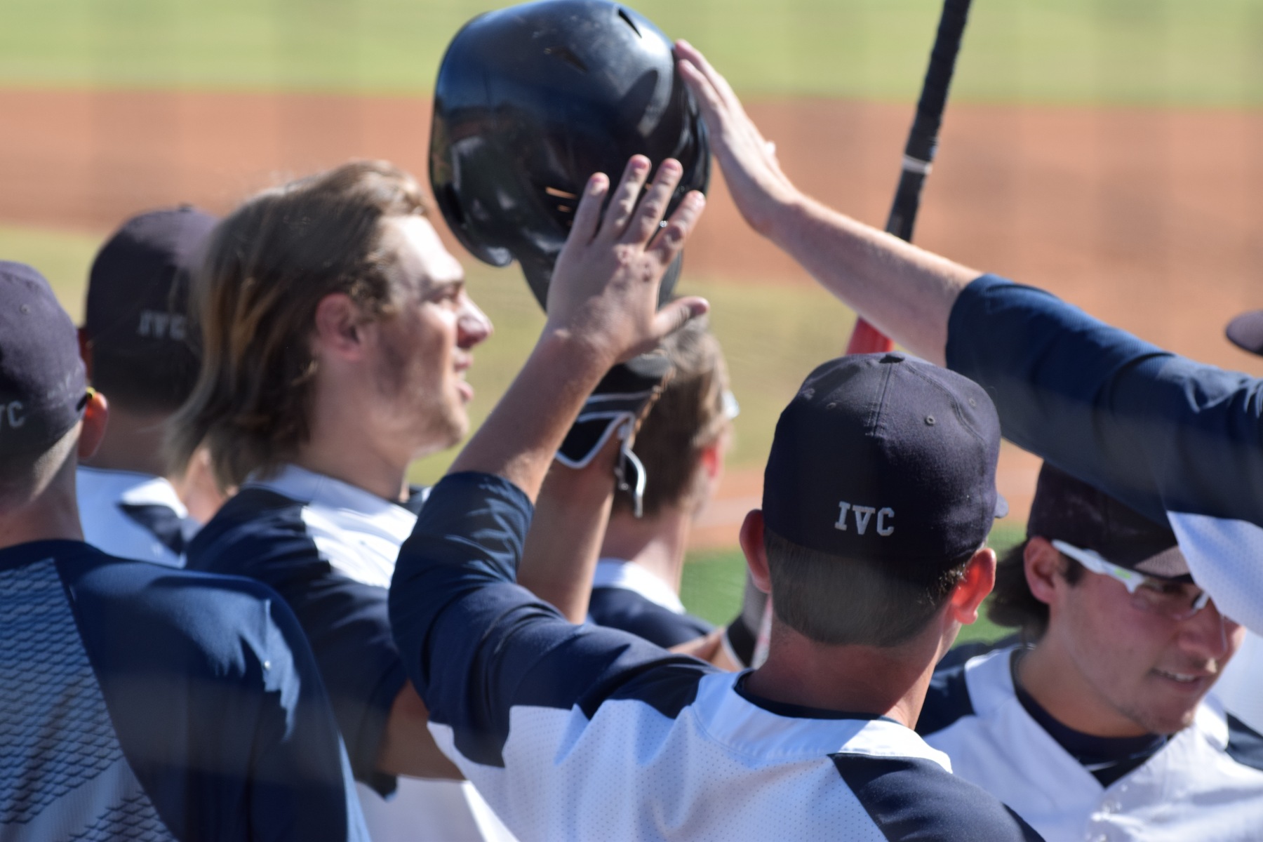 Baseball team puts up 14 runs in ninth to rally at Orange Coast