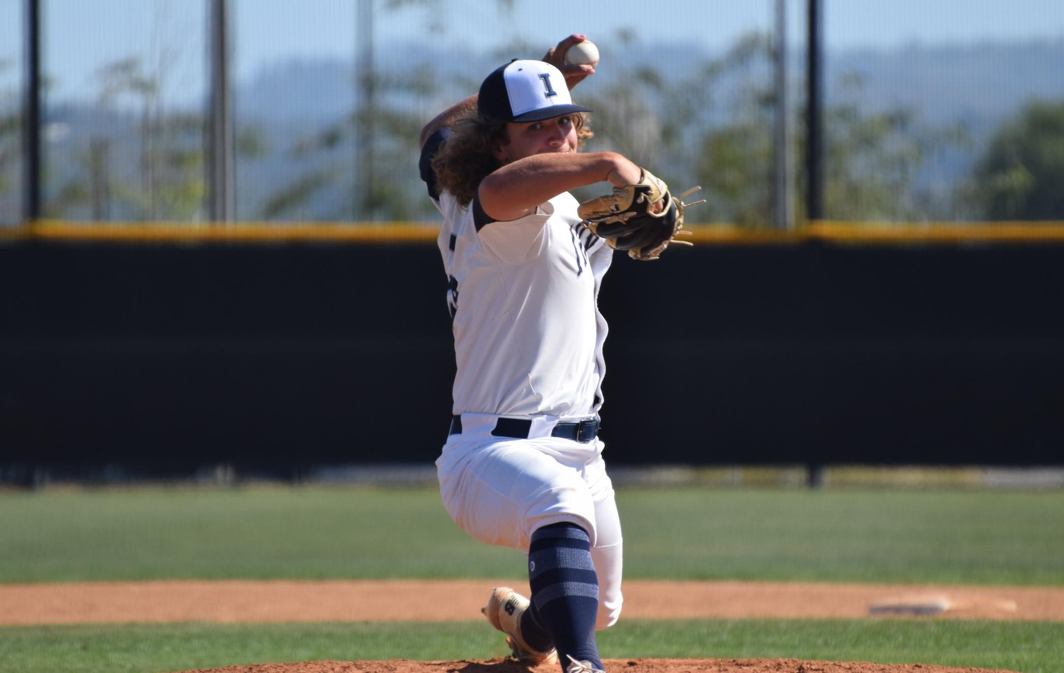 Baseball team loses tough one late to Saddleback