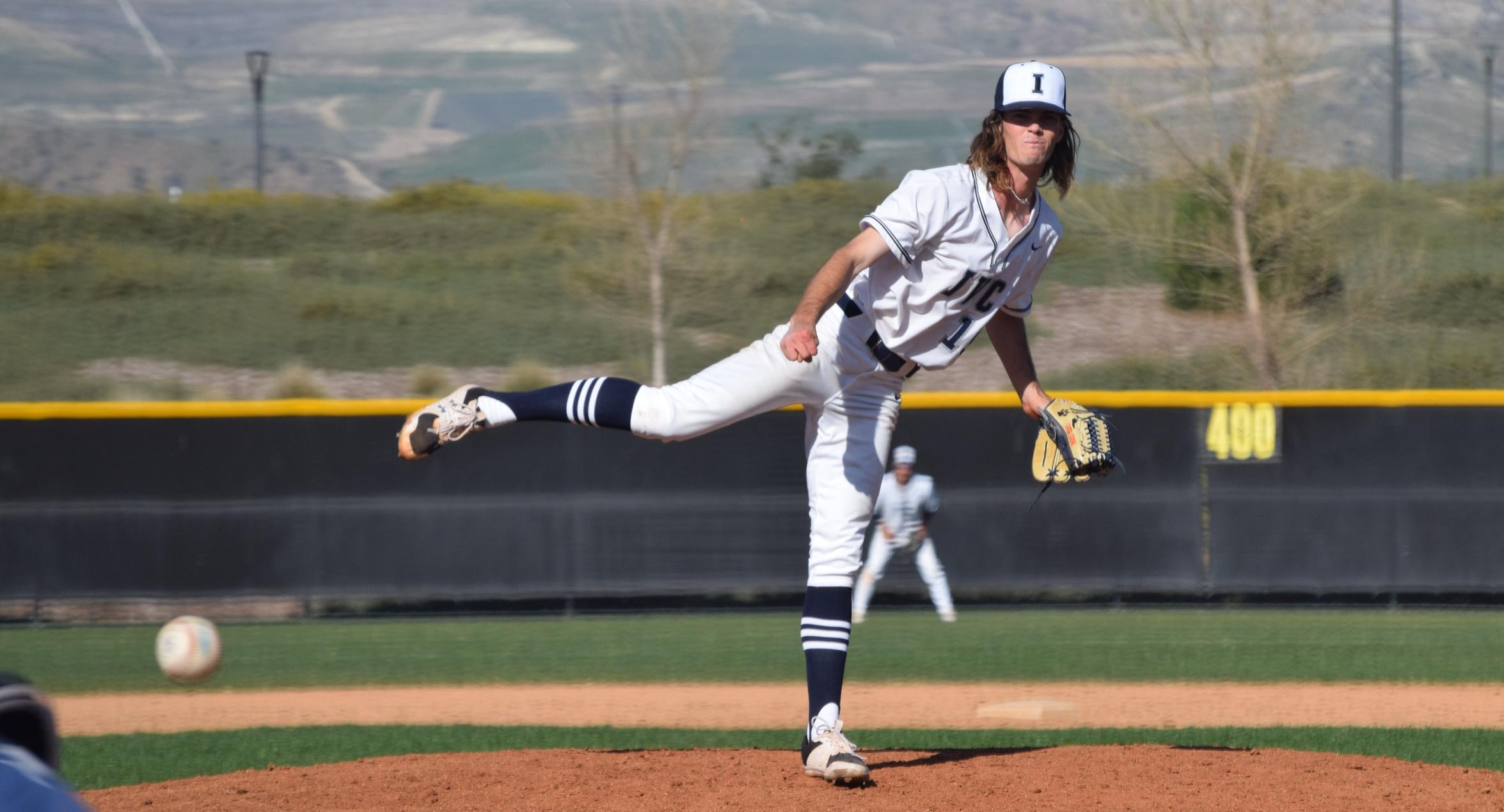 Baseball team wins two at COD, moves to 10-3 overall