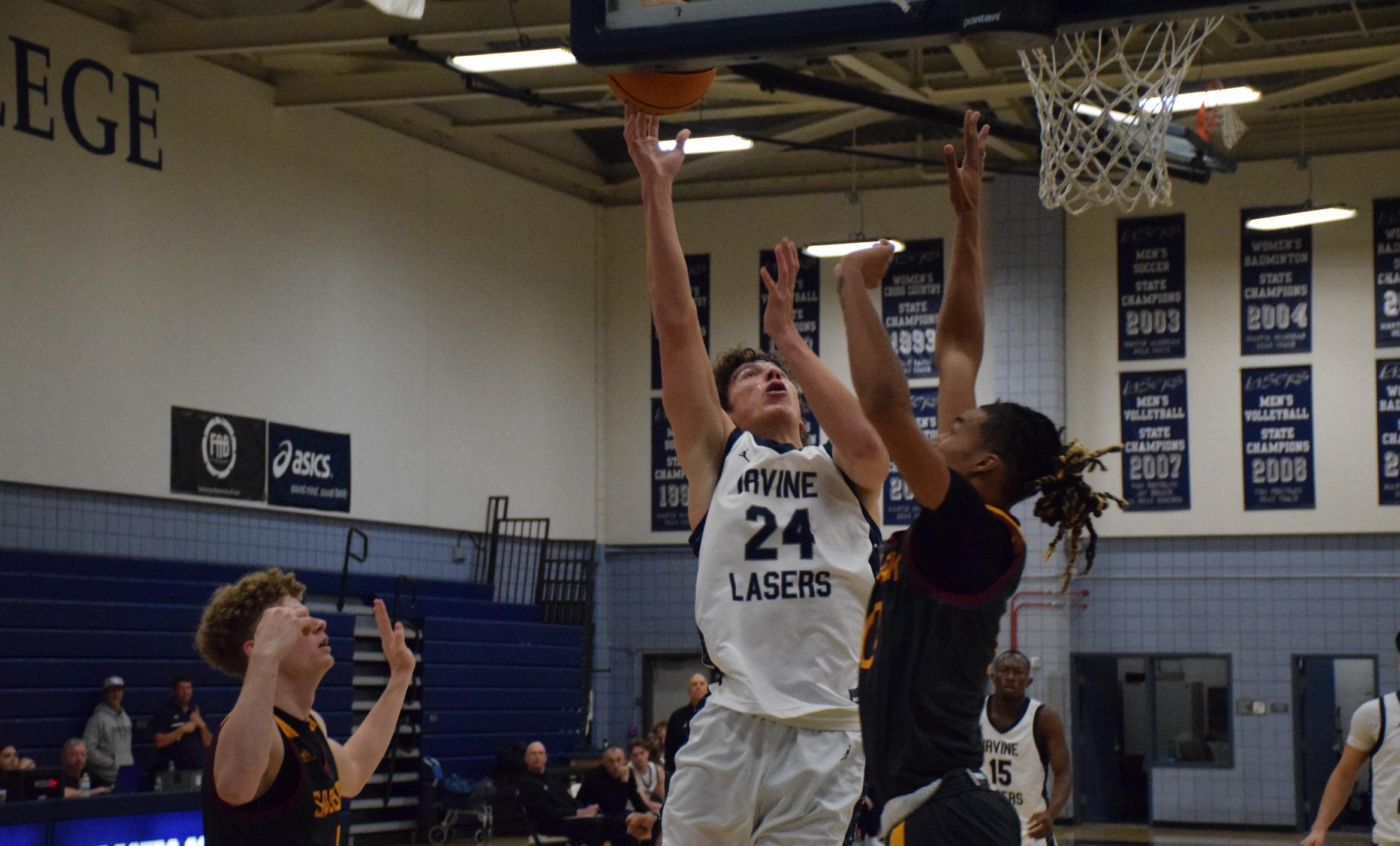 Men's basketball team ready to take on Riverside Wednesday