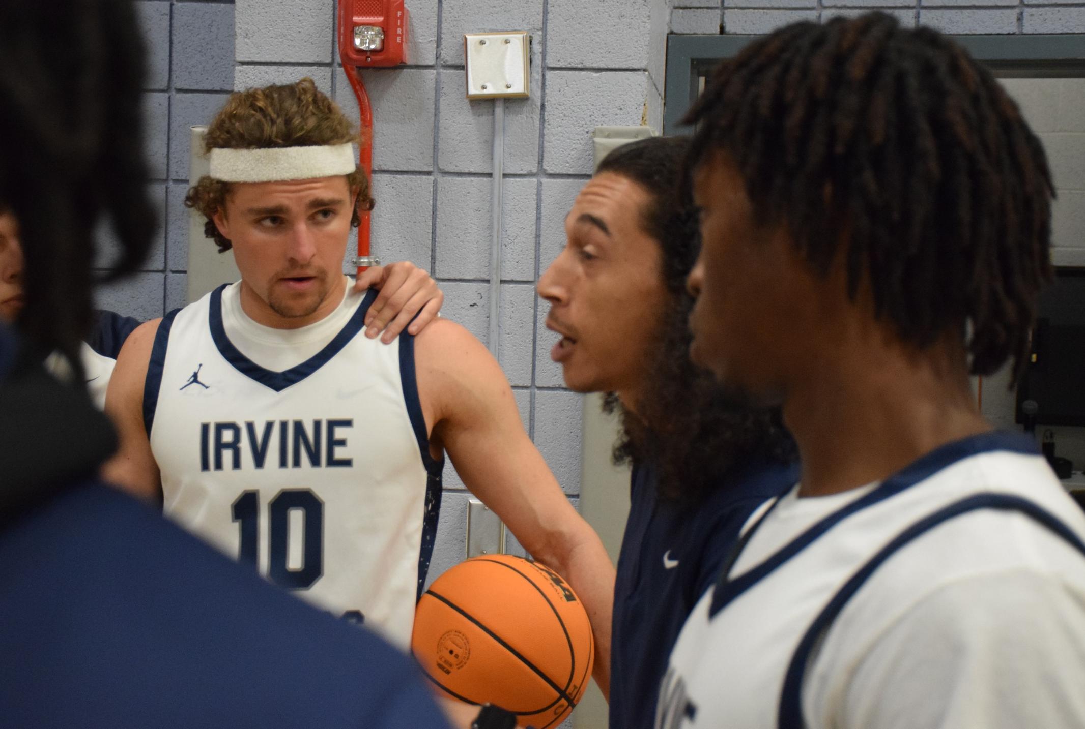 Men's basketball team stays in standings race with win at Cypress