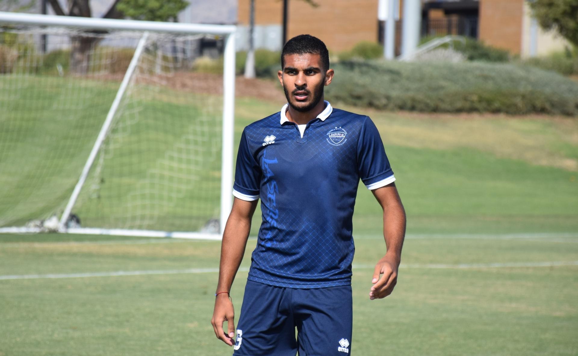 Men's soccer team shuts out Santiago Canyon on the road