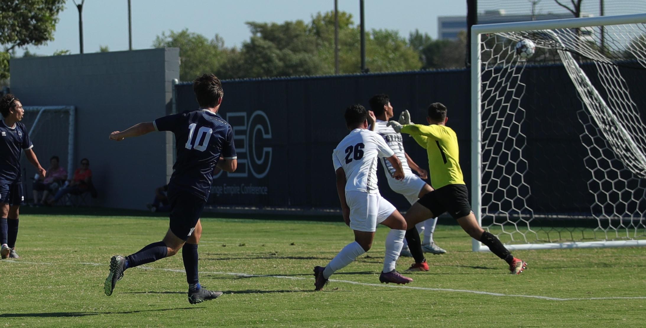 Men's soccer team bounces back with five goals, beats Cypress