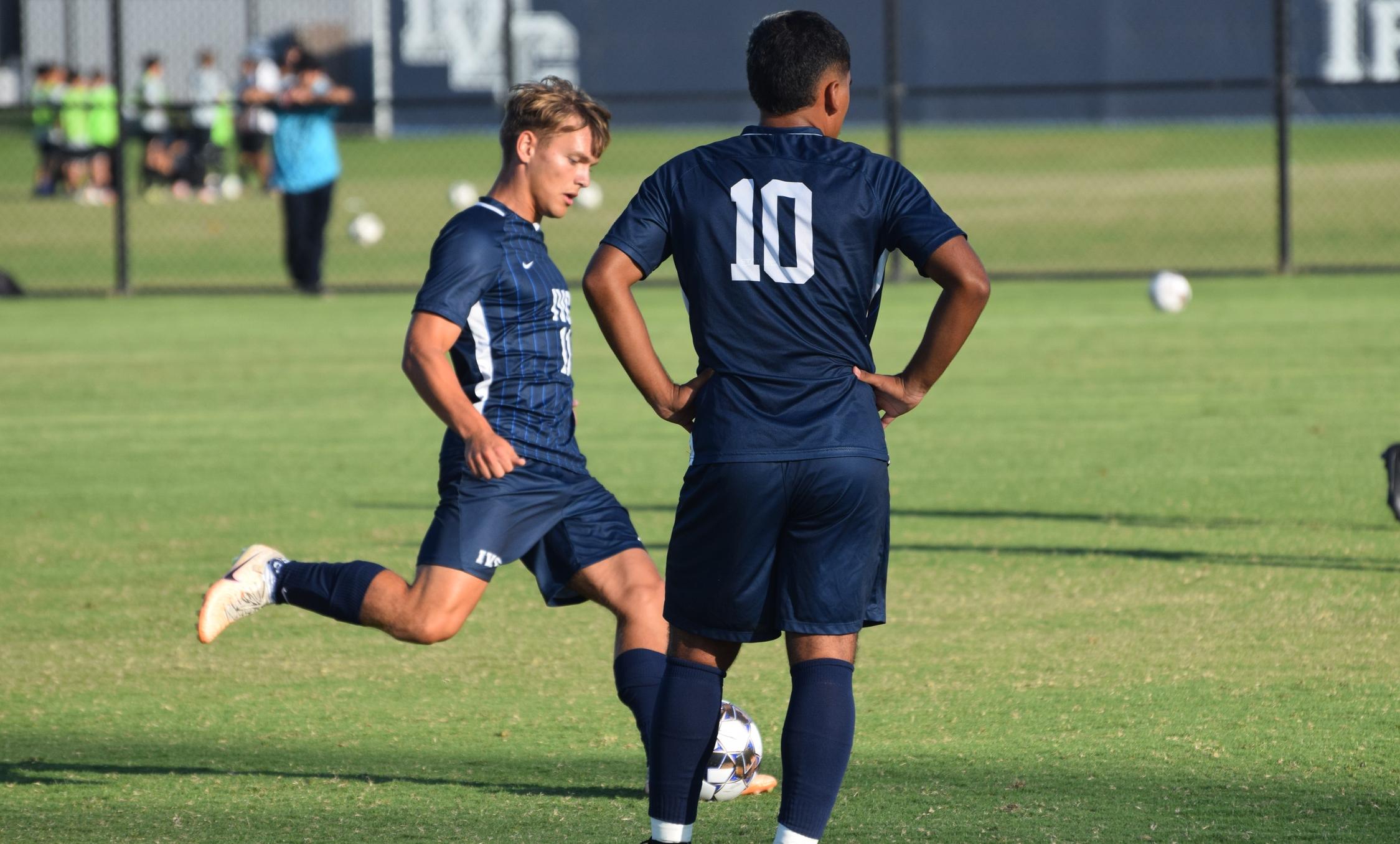 Men's soccer team earns tough 4-3 OEC win at Orange Coast
