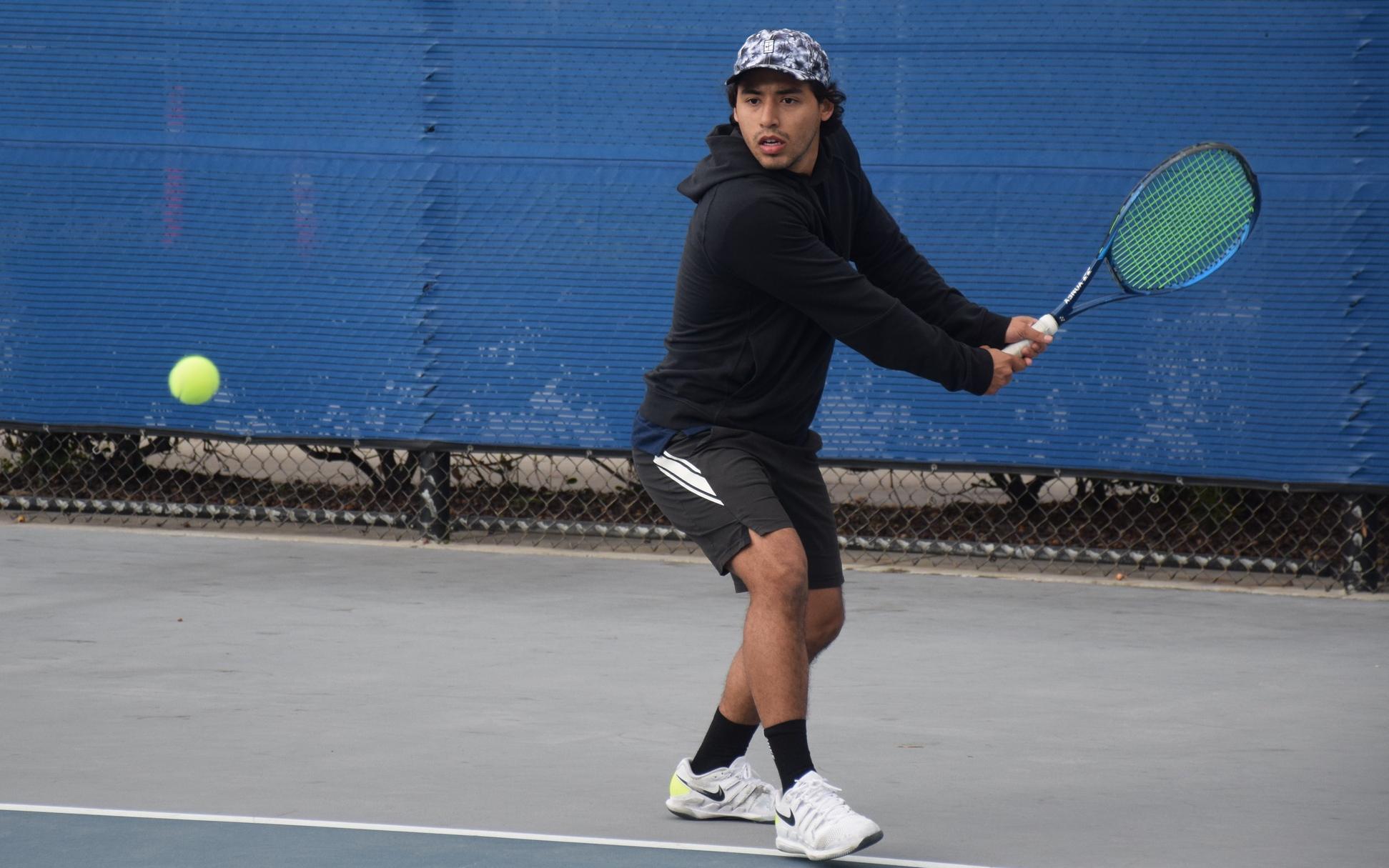 Men's tennis team starts year with win over Santa Barbara