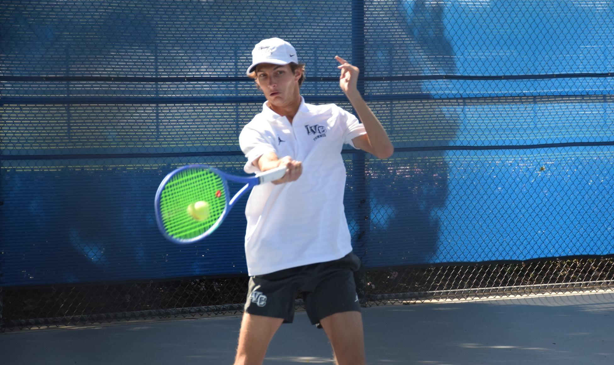 No. 1 men's tennis photo gallery vs. Bakersfield (Mar. 5) at IVC