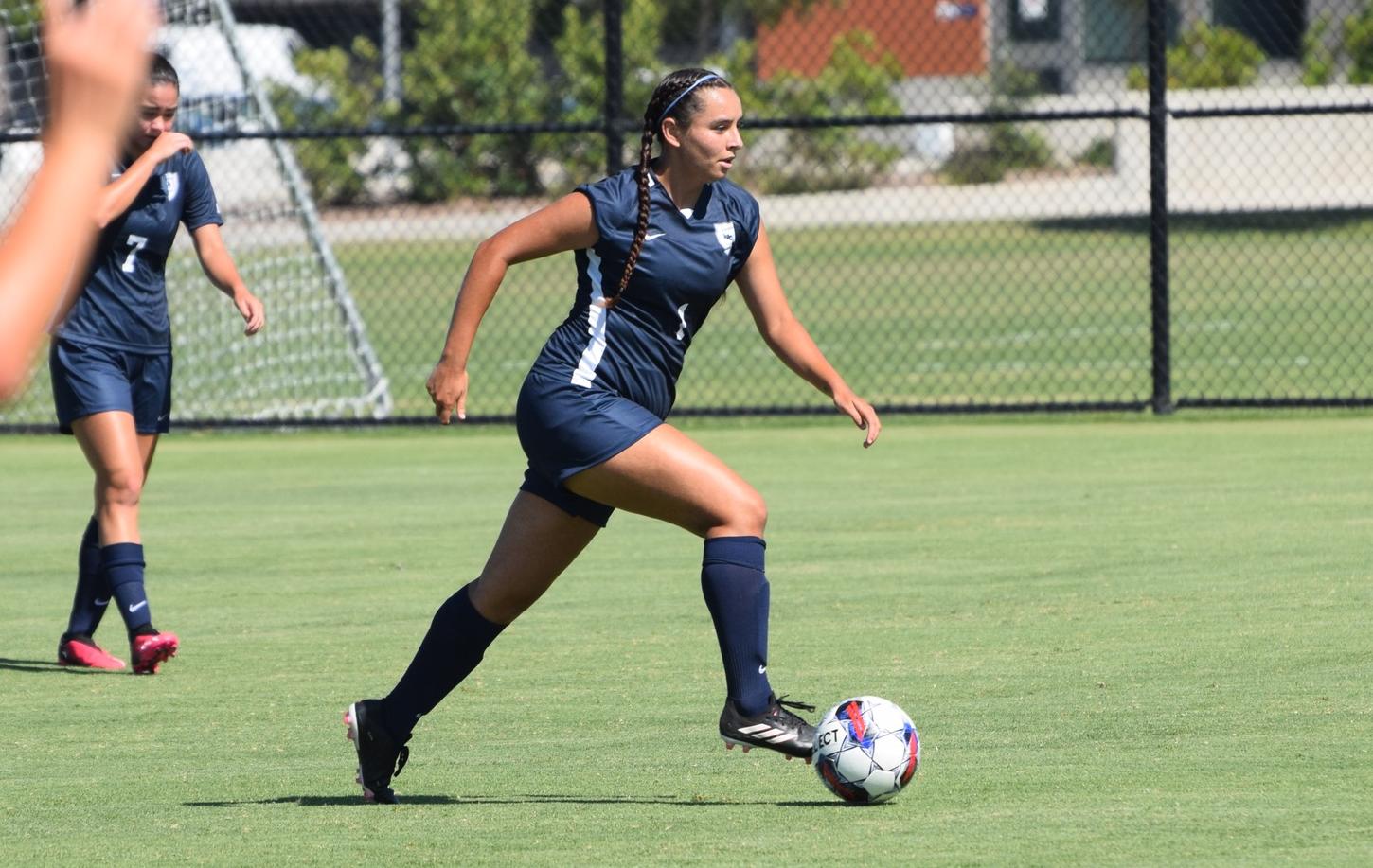Women's soccer team battles, falls to Desert late in opener