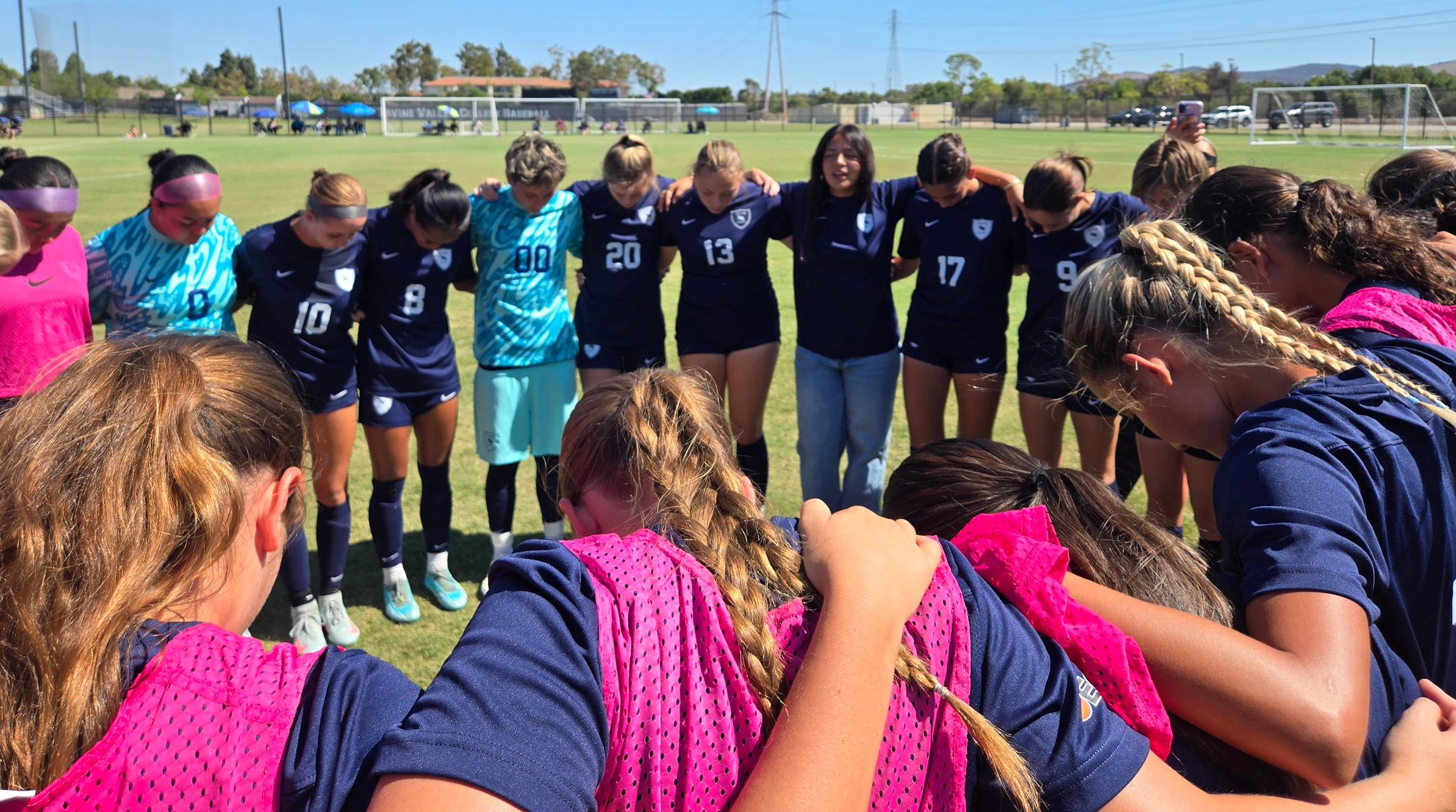 Women's soccer team just outside of top 20 in first state poll