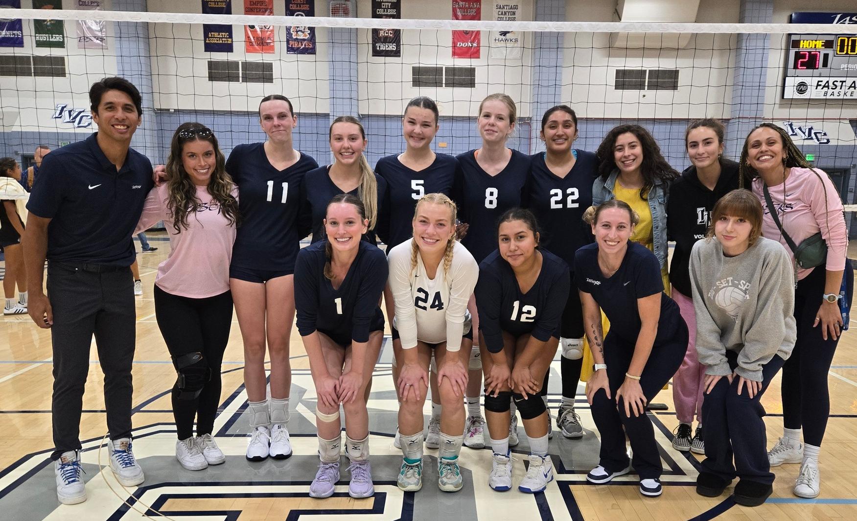 Women's volleyball team sweeps Santa Ana at home Friday
