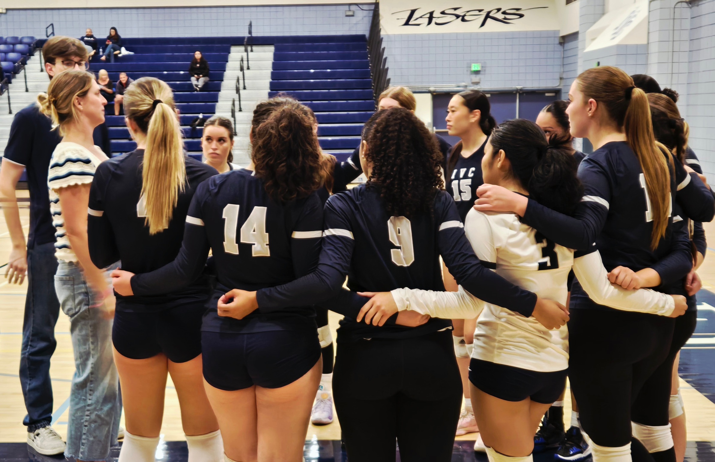 Women's volleyball nearly upsets Saddleback once again